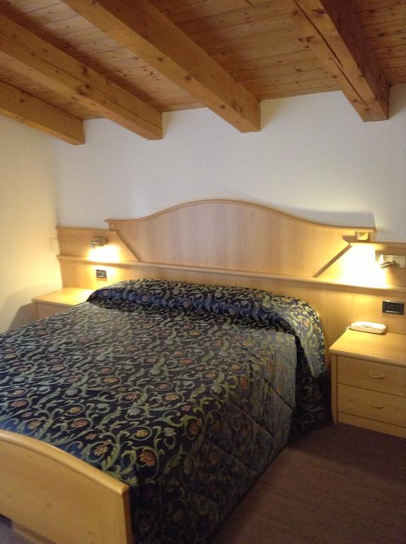 Hotel Ai Pini Віго-ді-Фасса Екстер'єр фото