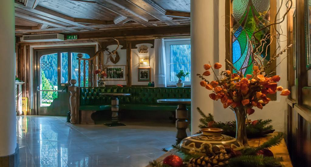 Hotel Ai Pini Віго-ді-Фасса Екстер'єр фото